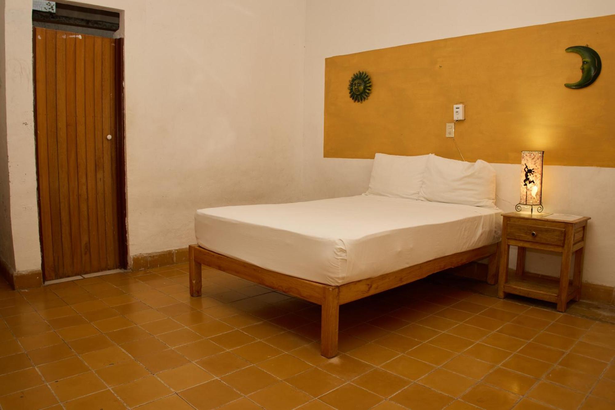 Hotel San Lorenzo Barra de Navidad Exterior photo
